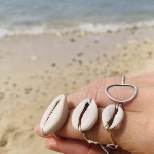 Cowry ring
