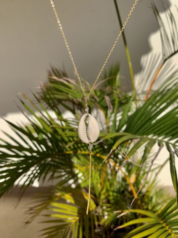 Cowry and Herkimer diamonds necklace